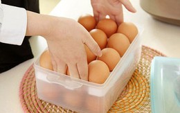 Trứng gà mua về có cần rửa rồi mới bảo quản tủ lạnh?