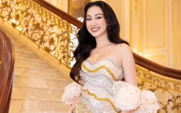 Hoa hậu Hồng Trang gợi cảm trong thiết kế của Tommy Nguyễn 
