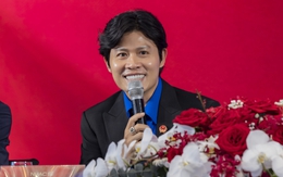 Sau 'Viết tiếp câu chuyện hòa bình', Nguyễn Văn Chung có ca khúc mới và nghĩ ngay đến Tùng Dương