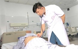 Bất ngờ với 'thủ phạm' khiến người đàn ông sốt cao dai dẳng suốt 1 năm, sụt gần 20kg