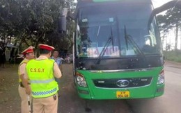 Bất an với những chuyến xe khách 'nêm người' và 'bác tài' không bằng lái