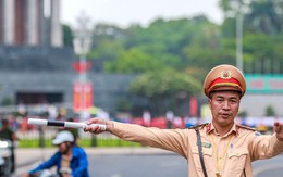 Ngày 19/8 tạm cấm, hạn chế phương tiện từ đường Hoàng Sa đến Lý Sơn, người dân đi lại thế nào?