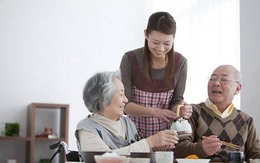 Làm sao để con cái hiếu thảo? Câu trả lời giản dị mà sâu sắc từ một người mẹ