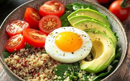 Ăn bơ đúng cách vừa đẹp dáng vừa khoẻ tim, còn ngừa cả loãng xương