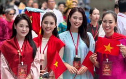 Hình ảnh đầy tự hào của nghệ sĩ Việt khi tham gia tổng hợp luyện diễu hành A80