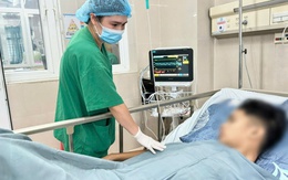 Báo động đỏ toàn viện cứu nam thanh niên 17 tuổi đa chấn thương nặng do tai nạn giao thông
