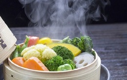 Cảnh báo: 5 thực phẩm quen thuộc khi hâm nóng sẽ "cực độc", không phải ai cũng biết!