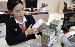 Ngân hàng có lãi suất 12 tháng cao tới hơn 7%: Gửi tiết kiệm 300 triệu đồng có bao nhiêu tiền lãi?