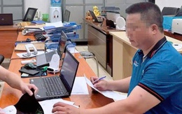 Hà Nội: Danh tính người đàn ông rút chìa khóa xe khách trên đường Vành đai 3 rồi bỏ đi