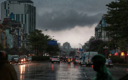 Thời tiết Hà Nội hôm nay: Thủ đô nắng nóng mạnh vào ban ngày, thay đổi thời tiết vào ban đêm