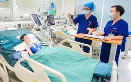 2 bé trai tiên lượng xấu vì sai lầm khi cấp cứu đuối nước rất nhiều người hay gặp