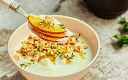 Mùa đào đến, chỉ cần 3 phút là bạn làm được món ăn cực ngon miệng, đẹp da, duy trì vẻ ngoài trẻ trung