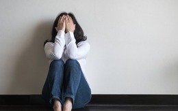 Nhạy cảm quá mức khi yêu: 3 cung hoàng đạo dễ tự làm mình tổn thương