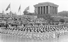 Những hình ảnh ấn tượng tại Lễ duyệt binh 40 năm Quốc khánh 2/9/1985
