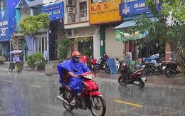 Hà Nội và miền Bắc còn hứng chịu những đợt mưa lớn?