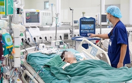 Uống nhầm ống thuốc treo ở nhà vệ sinh, bé gái 10 tuổi rơi vào nguy kịch