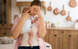 'Có mỗi việc ở nhà...' và cái kết bất ngờ khi con dâu đi vắng 