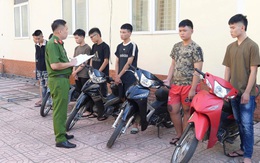 Công an bắt hàng loạt đối tượng mang dao kiếm rượt đuổi nhau trên đường