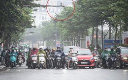 Hình ảnh giao thông khác lạ trên tuyến đường có camera AI giám sát