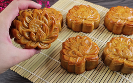 Cách làm bánh trung thu nhân đậu xanh bằng nồi chiên không dầu cực kỳ đơn giản, ai cũng làm được 