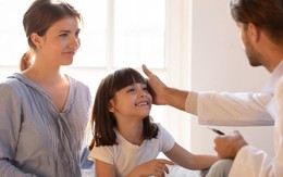 Cha mẹ ở 'tầng thấp' thích lặp lại lời răn dạy, cha mẹ ở 'tầng cao' sẽ làm những việc này!