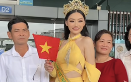 Bố mẹ Hoa hậu Yến Nhi gây chú ý tại sân bay