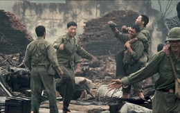 'Mưa đỏ' đạt kỷ lục 450 tỷ, chuẩn bị vượt 'Nhà bà Nữ' của Trấn Thành
