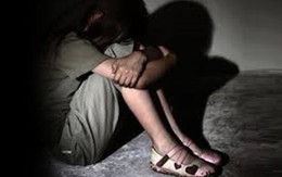 Bắt giam 'yêu râu xanh' xâm hại nữ sinh nhiều lần