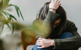 Bạn của chồng muốn tặng 'món quà' đặc biệt, biết lý do tôi giật mình, khó xử