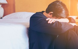 Giận bố mẹ, 3 năm không về quê, ngày trở lại con trai bật khóc vì ân hận