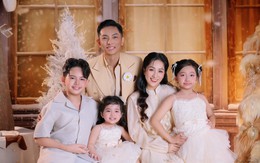Lời chúc mừng năm mới ý nghĩa, cùng hình ảnh 3 con trai - gái đẹp như mơ của gia đình Khánh Thi - Phan Hiển