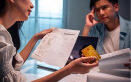 Tiết kiệm 17 triệu/tháng vẫn bị chồng chì chiết, ngồi bấm máy tính, cộng dồn từng khoản để kiểm tra