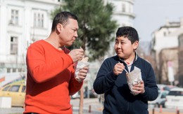 Tin lời hàng xóm đồn, chồng đưa con đi xét nghiệm ADN rồi nhận cú sốc lớn nhất đời mình