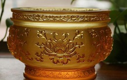 Thực hư mất lộc nếu tỉa chân nhang trên bàn thờ gia tiên ngày Tết