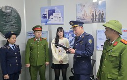 Lật tẩy thủ đoạn tinh vi của 2 ‘nữ quái’ sản xuất, tiêu thụ hàng chục nghìn chai thuốc nhuộm tóc giả