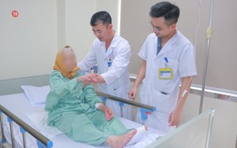 Thay khớp háng, lấy lại vận động cho cụ bà 104 tuổi có nhiều bệnh mạn tính