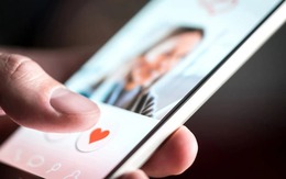 Bi kịch hôn nhân từ cú 'thả tim' ảnh phụ nữ hở hang trên mạng xã hội của chồng