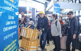 "Cháy vé" nhiều đường bay Tết từ TPHCM đi miền Trung, miền Bắc