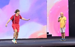 Hiếm hoi thấy lại hình ảnh Cục trưởng Xuân Bắc cùng Tự Long 'quậy' tưng bừng sân khấu thiếu nhi