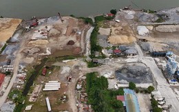Mục sở thị đại công trường bến bãi, trạm trộn ven sông Ninh Cơ ở Ninh Bình