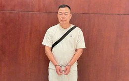 Tôn Bằng chồng cũ Hằng Du Mục bị bắt tạm giam