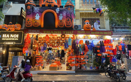 Halloween chưa tới, Hàng Mã đã vào mùa
