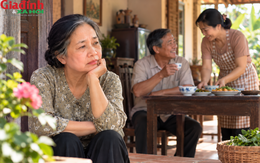 Các con thuê người chăm sóc bố mẹ, nào ngờ tôi lại phải lo giữ những ngày tháng bình yên cuối đời