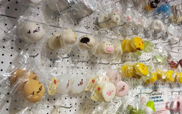 Đồ chơi squishy gây sốt trở lại, điều gì khiến món đồ chơi mềm dẻo này được chú ý?
