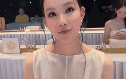 Mê mẩn nhan sắc tuổi 39 của Hoa hậu Thùy Lâm