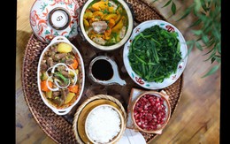 Cuối tuần ăn gì? Tham khảo 5 mâm cơm gia đình đẹp mắt của mẹ đảm 9x