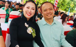 Phi Thanh Vân hạnh phúc được bạn trai U60 sửa nhà, 
đồng hành trong mọi việc