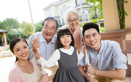 Phúc đức tại mẫu - không đổ cả gánh nặng phước họa gia đình cho người mẹ