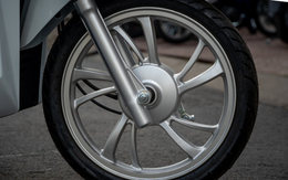 Trải nghiệm xe ga giá 24 triệu đồng động cơ 50cc thiết kế trẻ trung, cốp rộng, siêu tiết kiệm xăng