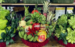Mâm ngũ quả giá tiền triệu vẫn “cháy hàng” dịp cận Tết 2026